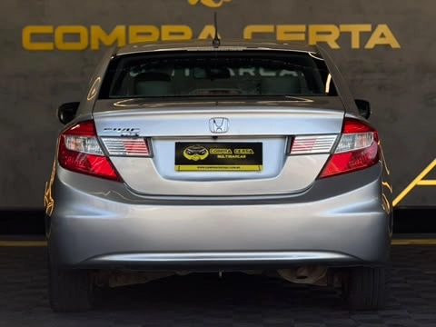imagem-https://www.socarrao.com.br/sc-vehicle-images-prod/4155625/1790514380555-003_4bbb310c2970cf1eae4e65392f14333c.jpg