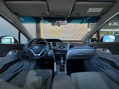 imagem-https://www.socarrao.com.br/sc-vehicle-images-prod/4155625/1790514380565-003_ca2ca6bcb7f8bee35bb88bbccf179875.jpg