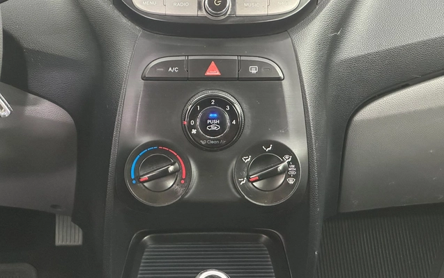 imagem-https://www.socarrao.com.br/sc-vehicle-images-prod/4156032/1790533365611-812b0a4b86034484b01fd354e5f3105d_1790532950585.jpg
