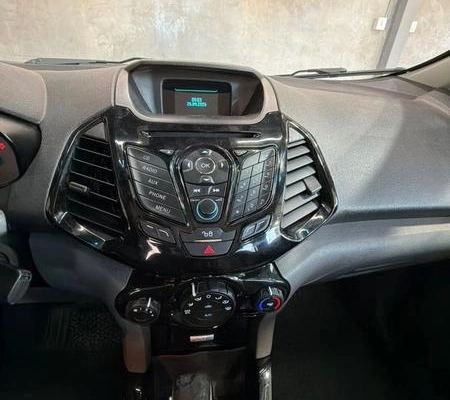 imagem-https://www.socarrao.com.br/sc-vehicle-images-prod/4156165/1790541483632-8518414_3_B_a9d0845e21.jpeg