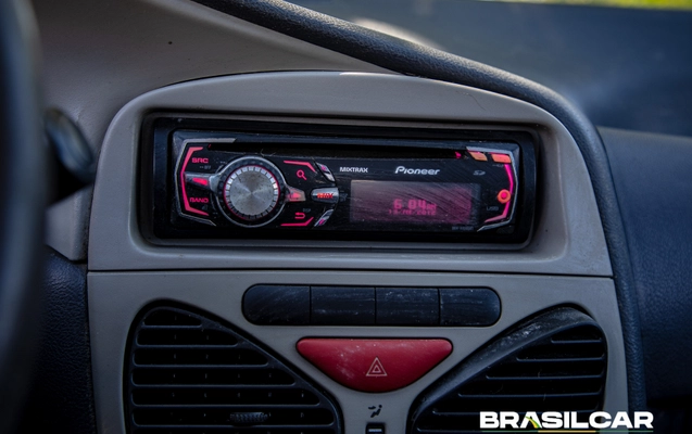 imagem-https://www.socarrao.com.br/sc-vehicle-images-prod/4156373/1790552742728-003_c7bf174f8c4973c5109269a35b2d1e4d.jpg