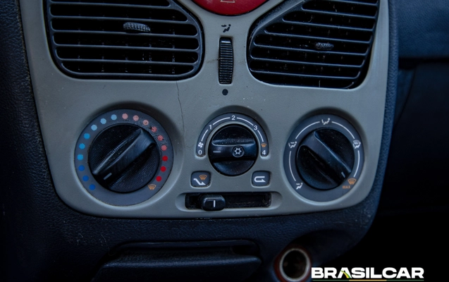 imagem-https://www.socarrao.com.br/sc-vehicle-images-prod/4156373/1790552742729-003_3bbb7e7075765e812198bb9343f5bd10.jpg