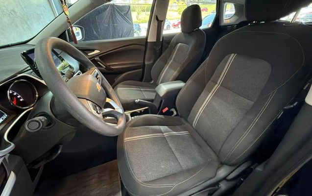 imagem-https://www.socarrao.com.br/sc-vehicle-images-prod/4156377/1790552921302-8518454_7_B_e942f5e2e9.jpeg