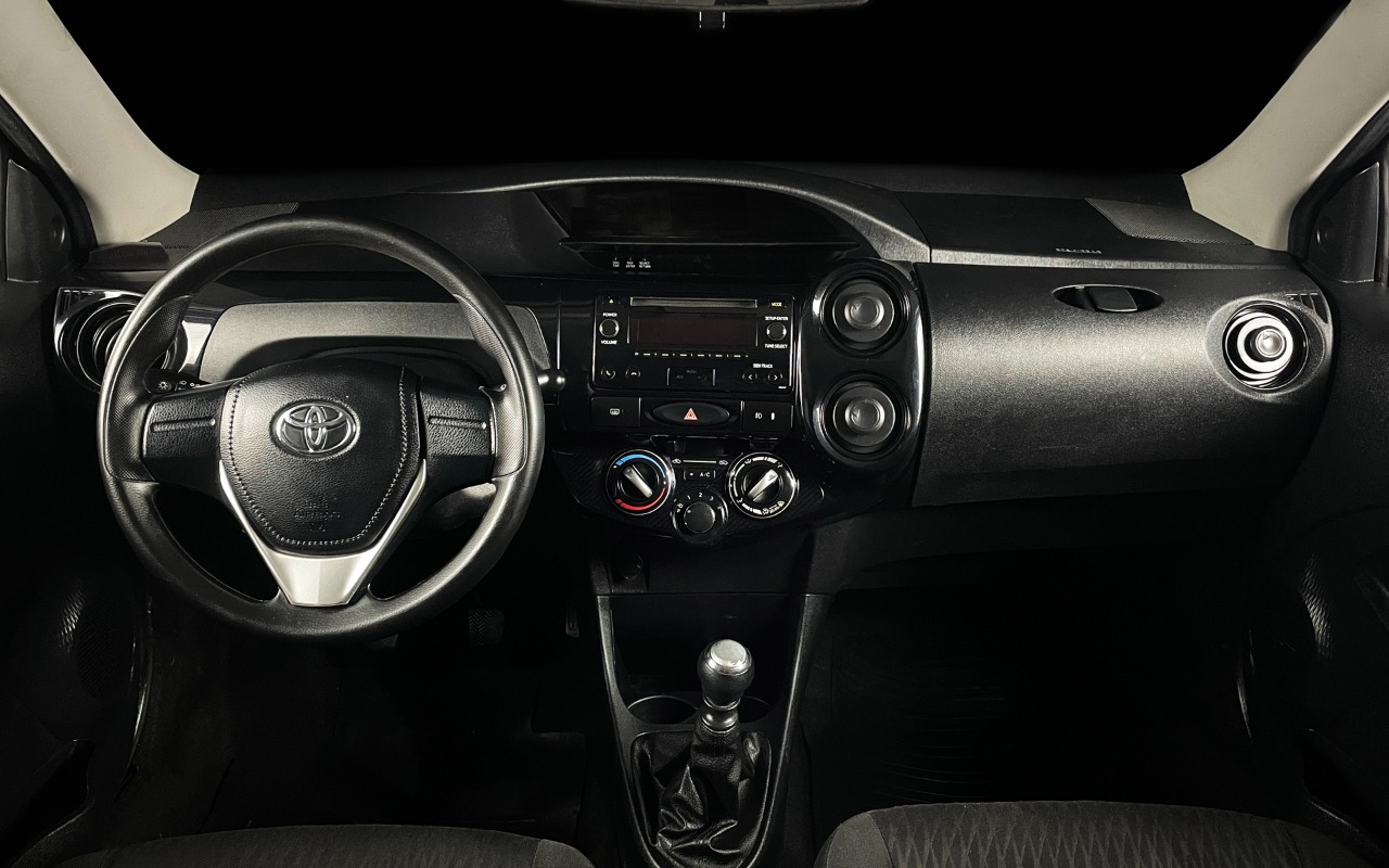 imagem-https://www.socarrao.com.br/sc-vehicle-images-prod/4156615/1790563874931-MDEwLmpwZw.jpg