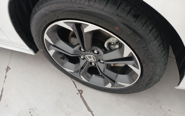 imagem-https://www.socarrao.com.br/sc-vehicle-images-prod/4156739/1790566592345-2_041926.jpg