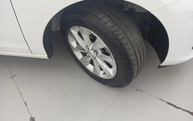 imagem-https://www.socarrao.com.br/sc-vehicle-images-prod/4157225/1790567840530-1_030426.jpg