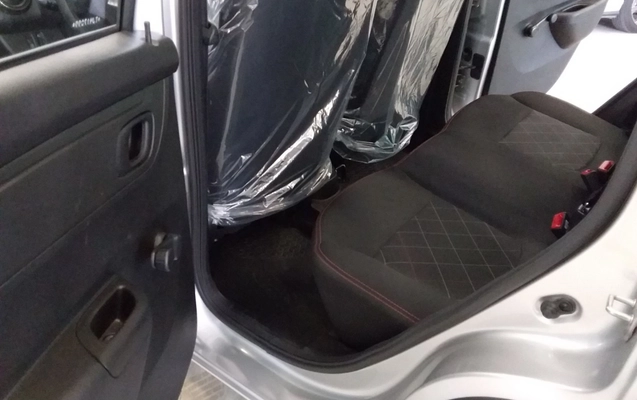 imagem-https://www.socarrao.com.br/sc-vehicle-images-prod/4157977/1790570495681-1_030437.jpg