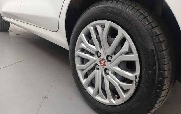 imagem-https://www.socarrao.com.br/sc-vehicle-images-prod/4159331/1790571604784-2_020846.jpg