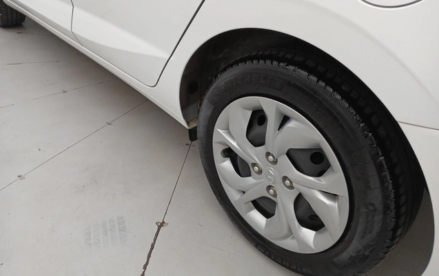 imagem-https://www.socarrao.com.br/sc-vehicle-images-prod/4159604/1790571948398-1_014545.jpg