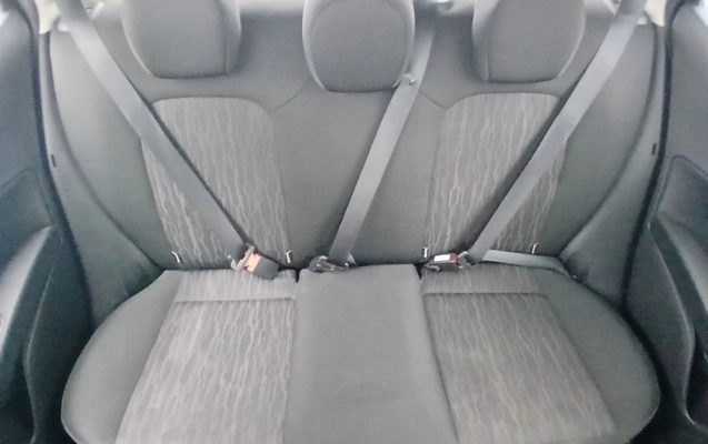 imagem-https://www.socarrao.com.br/sc-vehicle-images-prod/4160924/1790573580999-1_121853.jpg