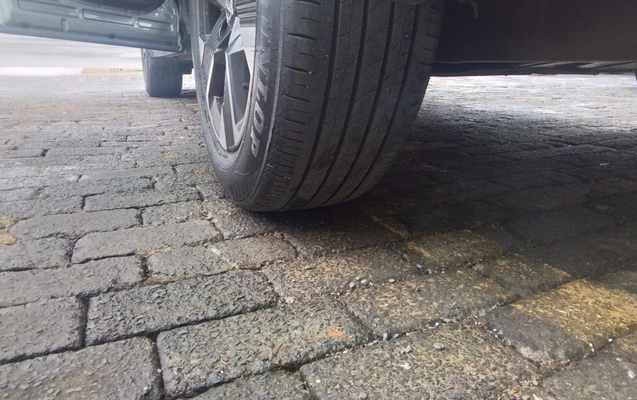 imagem-https://www.socarrao.com.br/sc-vehicle-images-prod/4162444/1790577763425-1_045639.jpg