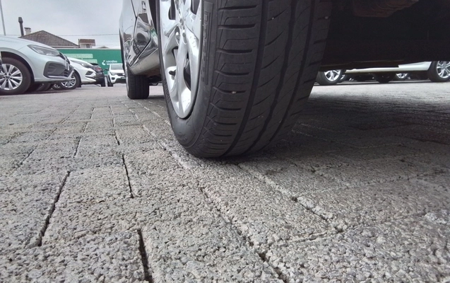 imagem-https://www.socarrao.com.br/sc-vehicle-images-prod/4162448/1790577802708-1_035743.jpg