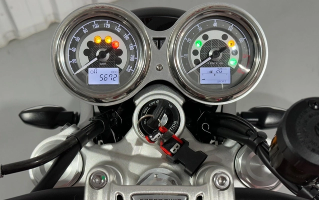 imagem-https://www.socarrao.com.br/sc-vehicle-images-prod/41631/1771499856655-f530379d878c4a81b4b0d6f5ad7eacdf_1754923181298.jpg