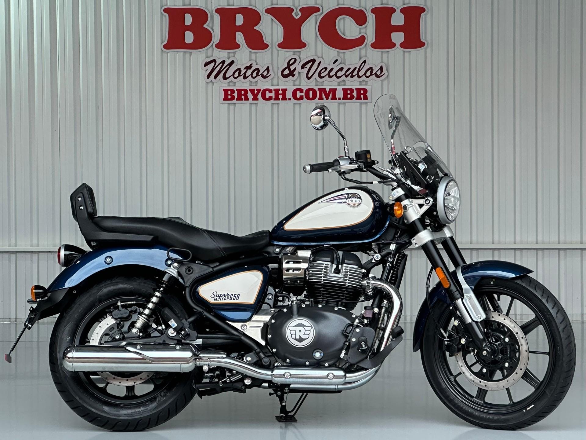 Royal Enfield Super Meteor 650 Celestial  na cor Azul em Pomerode / SC - 41635