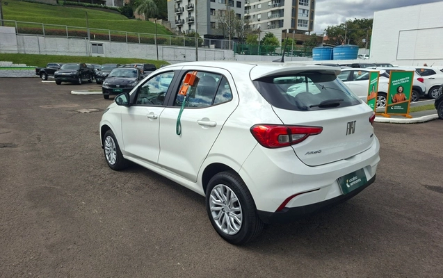 imagem-https://www.socarrao.com.br/sc-vehicle-images-prod/4163927/1790580059578-1_040951.jpg