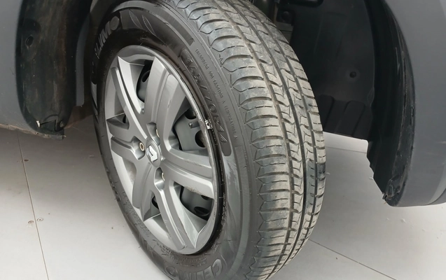 imagem-https://www.socarrao.com.br/sc-vehicle-images-prod/4164855/1790584156079-1_054929.jpg