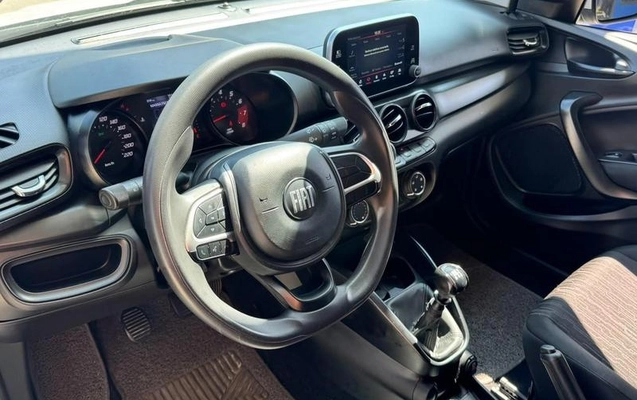 imagem-https://www.socarrao.com.br/sc-vehicle-images-prod/4164973/1790592971885-8512326_7_B_e4fc970548.jpeg