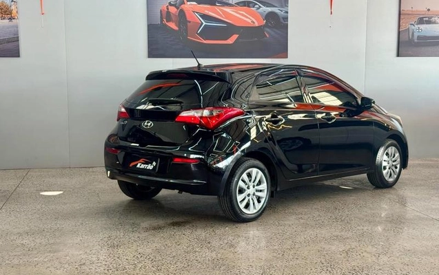 imagem-https://www.socarrao.com.br/sc-vehicle-images-prod/4164992/1790595141615-8408484_2_B_50626b57fb.jpeg