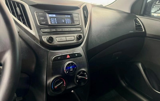 imagem-https://www.socarrao.com.br/sc-vehicle-images-prod/4164992/1790595141621-8408484_7_B_a56e619200.jpeg