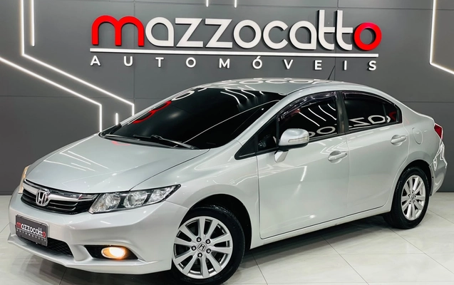 imagem-https://www.socarrao.com.br/sc-vehicle-images-prod/4164997/1790595512691-003_1135c3fb25ea4bc934853e6c675f1331.jpg