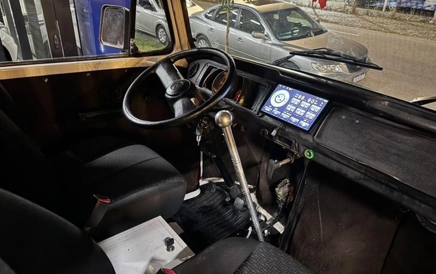 imagem-https://www.socarrao.com.br/sc-vehicle-images-prod/4165003/1790596052012-8515920_13_B_0448c56b11.jpeg