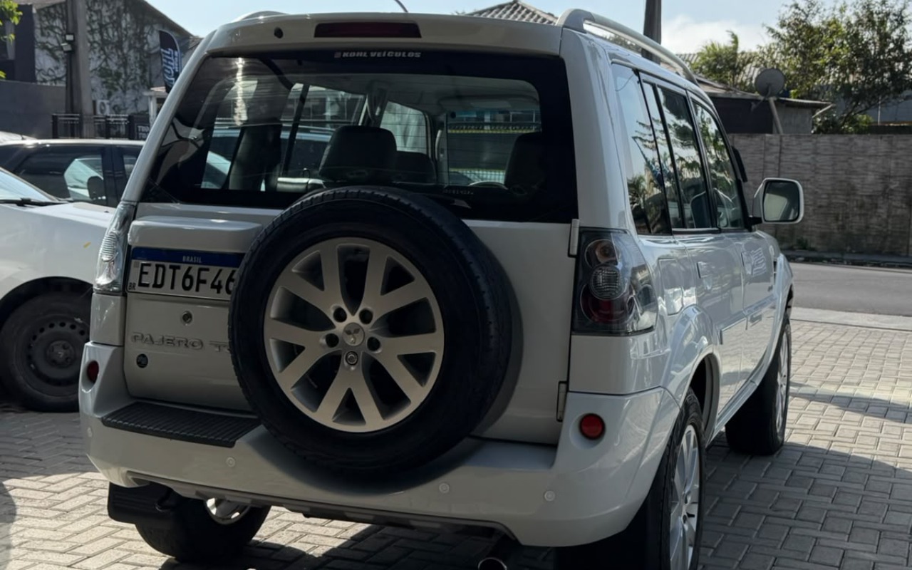 imagem-https://www.socarrao.com.br/sc-vehicle-images-prod/4165008/1790596441863-V2hhdHNBcHAgSW1hZ2UgMjAyNi0wOS0yOCBhdCAwOC4yOC4xMCAoMSkuanBlZw.jpeg