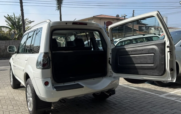imagem-https://www.socarrao.com.br/sc-vehicle-images-prod/4165008/1790596442074-V2hhdHNBcHAgSW1hZ2UgMjAyNi0wOS0yOCBhdCAwOC4yOC4xMSAoMSkuanBlZw.jpeg