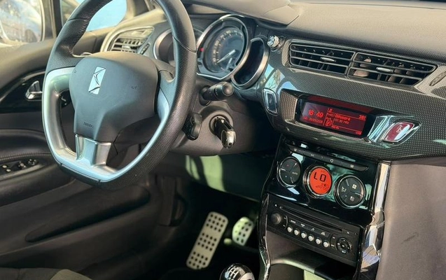 imagem-https://www.socarrao.com.br/sc-vehicle-images-prod/4165010/1791918617724-8494579_14_B_0f83d086ab.jpeg