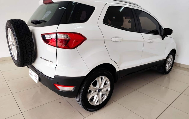 imagem-https://www.socarrao.com.br/sc-vehicle-images-prod/4165030/1790597437817-6e570c7337c6420c88566aaa1ab88131_1781795680838.jpg