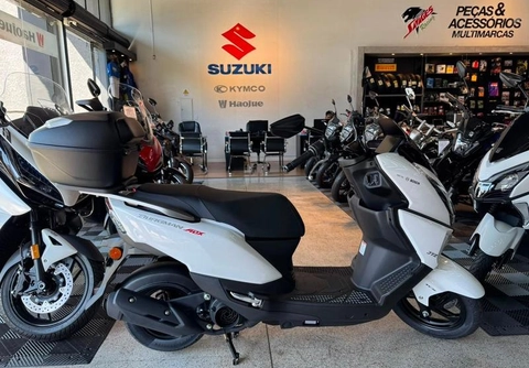 Suzuki BURGMAN i 125cc 2027 Branco — foto 1 de 3