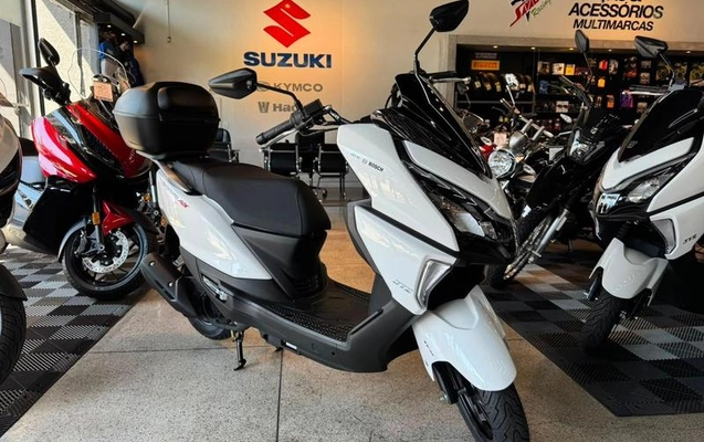 imagem-https://www.socarrao.com.br/sc-vehicle-images-prod/4165035/1790690040021-8426511_5_B_1b5b7c078e.jpeg