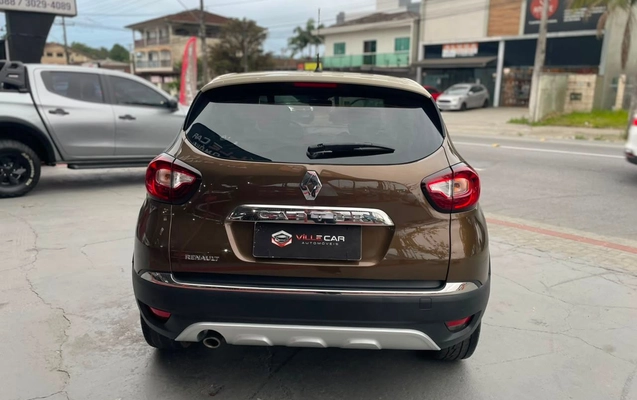 imagem-https://www.socarrao.com.br/sc-vehicle-images-prod/4165053/1790597742953-73b586dd7dcd460d9ba7346c7ef85867_1790597684699.jpg