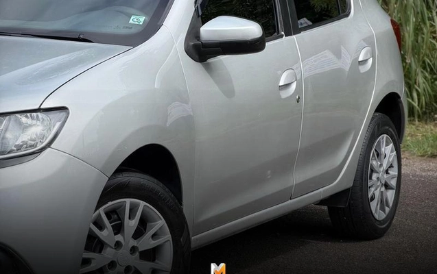 imagem-https://www.socarrao.com.br/sc-vehicle-images-prod/4165103/1791903440161-8518571_2_B_355f6e474f.jpeg