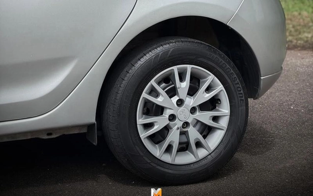 imagem-https://www.socarrao.com.br/sc-vehicle-images-prod/4165103/1791903440162-8518571_3_B_1328311506.jpeg