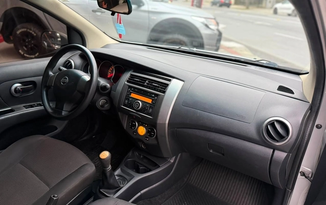imagem-https://www.socarrao.com.br/sc-vehicle-images-prod/4165107/1790598043039-1a06302dd2704e969daafa147aa94e19_1790598009474.jpg