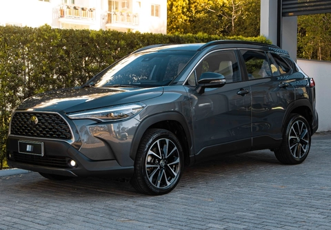 Toyota Corolla Cross 2024 Cinza — foto 1 de 3