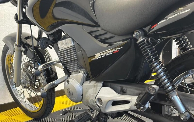 imagem-https://www.socarrao.com.br/sc-vehicle-images-prod/4165145/1790882709221-8460433_19_B_9e79beb334.jpeg