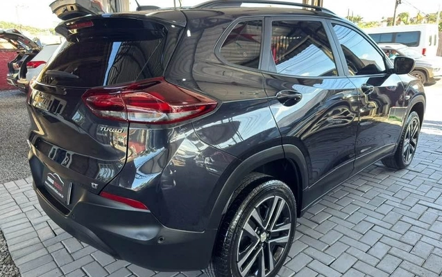 imagem-https://www.socarrao.com.br/sc-vehicle-images-prod/4165153/1790598966054-952500b4-41e3-4c80-abb6-47dc351afc14.jpg
