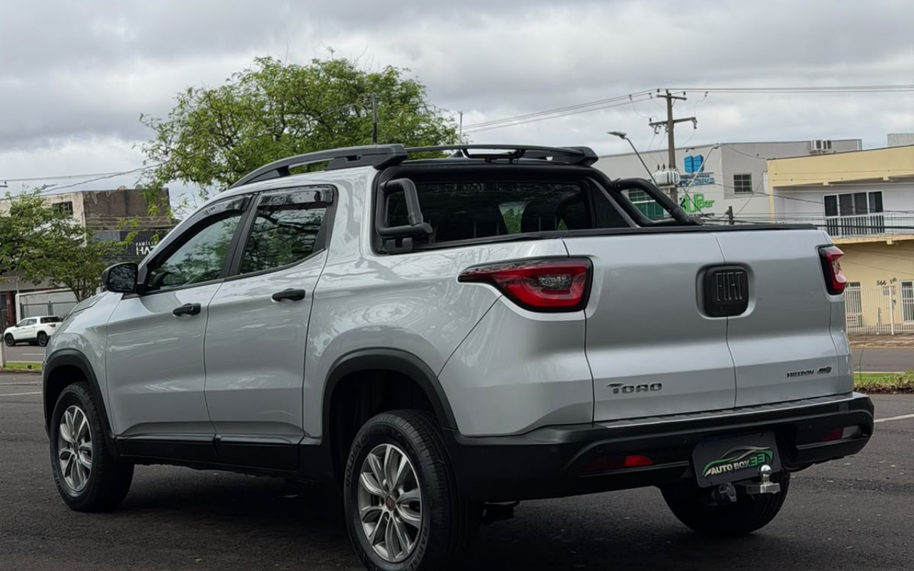 imagem-https://www.socarrao.com.br/sc-vehicle-images-prod/4165185/1790599156504-V2hhdHNBcHAgSW1hZ2UgMjAyNi0wOS0yOCBhdCAwOC41MS41MyAoMykuanBlZw.jpeg