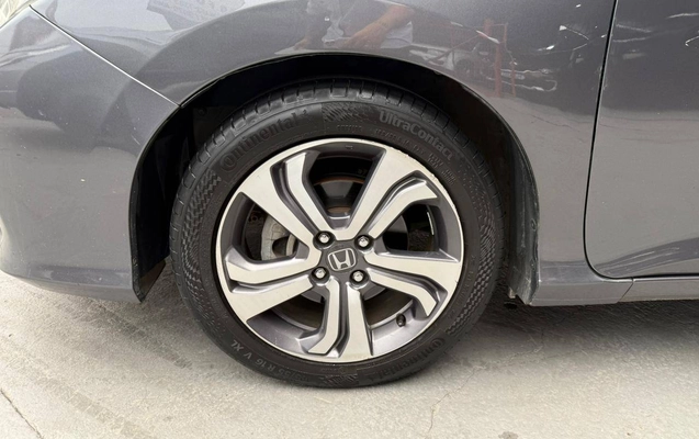 imagem-https://www.socarrao.com.br/sc-vehicle-images-prod/4165216/1790599327944-fa309181b5c641e4856b07ab8b05c6f7_1790599286508.jpg