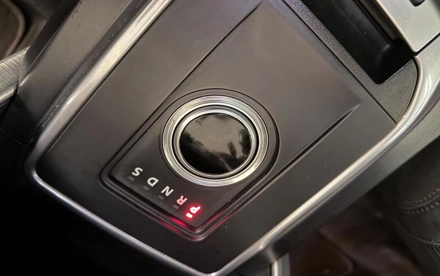 imagem-https://www.socarrao.com.br/sc-vehicle-images-prod/4165441/1790879034749-8026181_15_B_cbf90d6f8b.jpeg