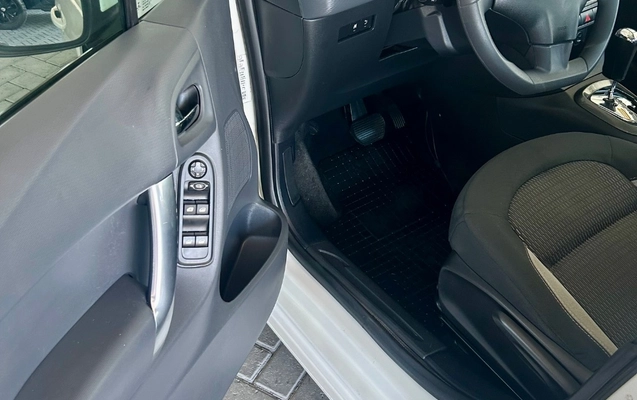 imagem-https://www.socarrao.com.br/sc-vehicle-images-prod/4165609/1790600392212-gb-84b9ad4.jpeg