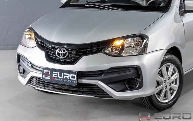 imagem-https://www.socarrao.com.br/sc-vehicle-images-prod/4165809/1790862629442-f6ce190af0db40eaa793502915d77e6f_1790852544605.jpg