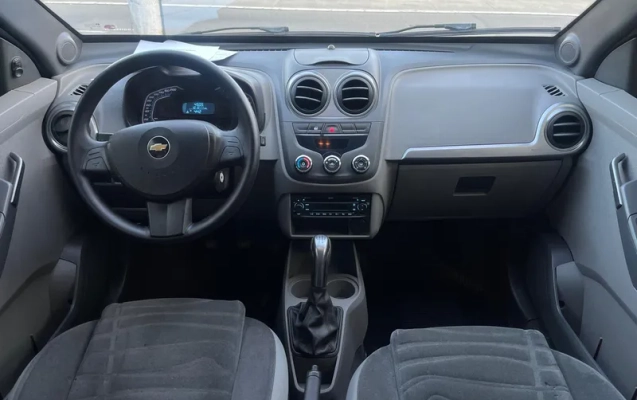 imagem-https://www.socarrao.com.br/sc-vehicle-images-prod/4165829/1790861841176-64e28ca3-fdca-45e2-a975-698810fd84ac.webp