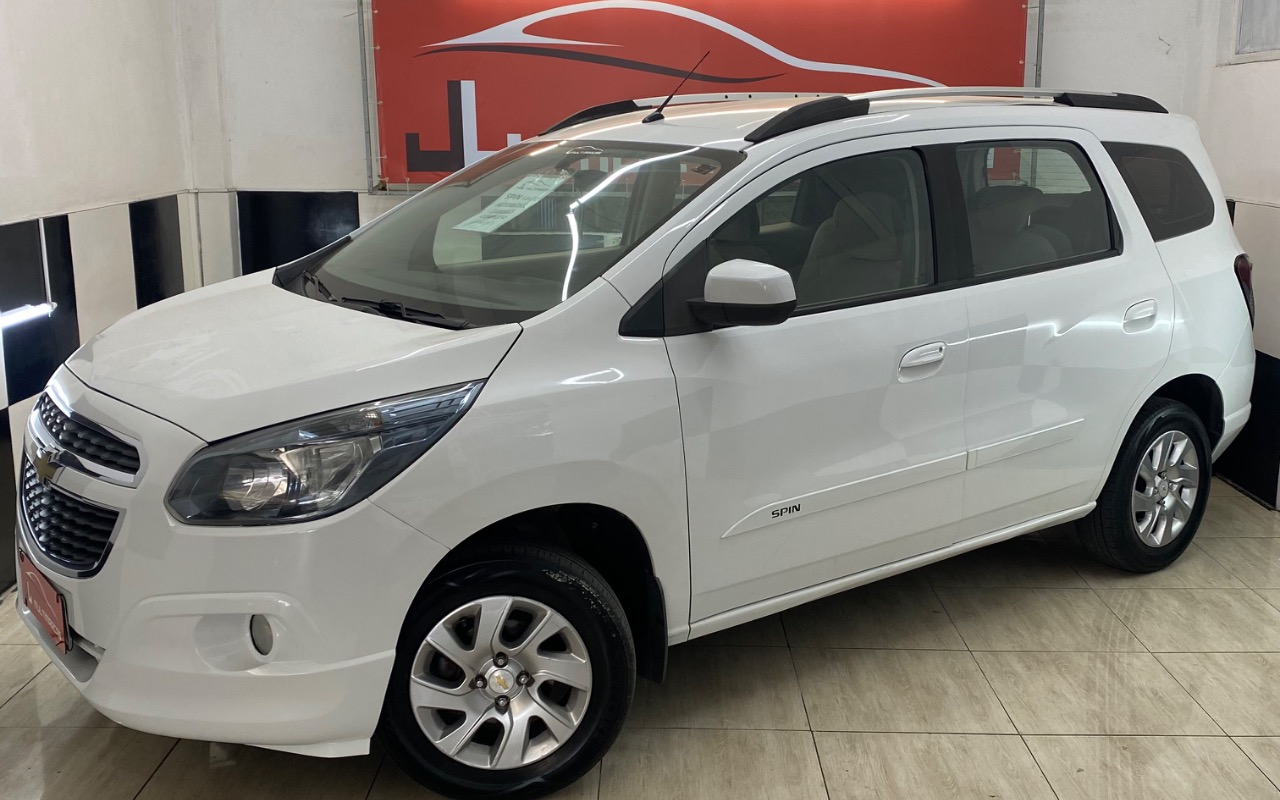 Chevrolet Spin 2015 Branco — foto 1 de 3