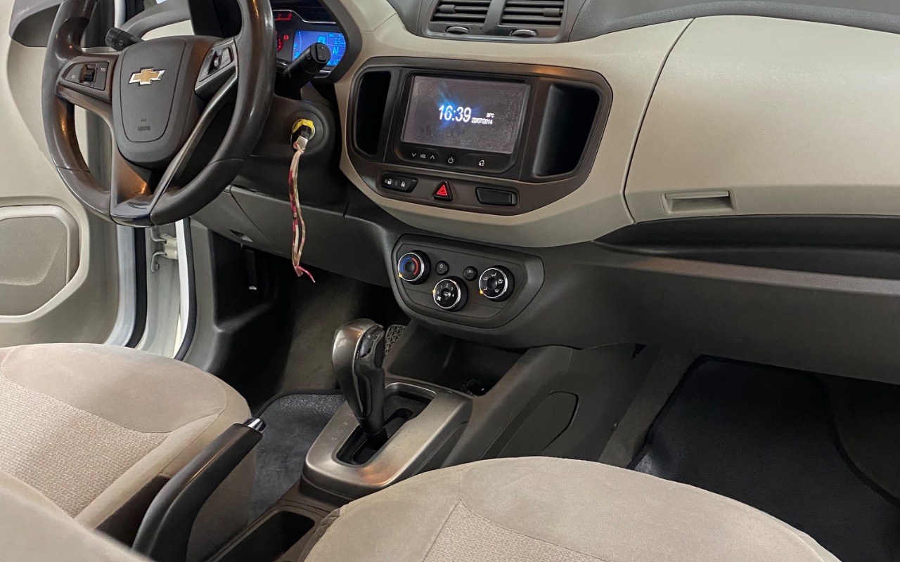 imagem-https://www.socarrao.com.br/sc-vehicle-images-prod/4165848/1790601844163-SU1HXzIxNjcuanBlZw.jpeg
