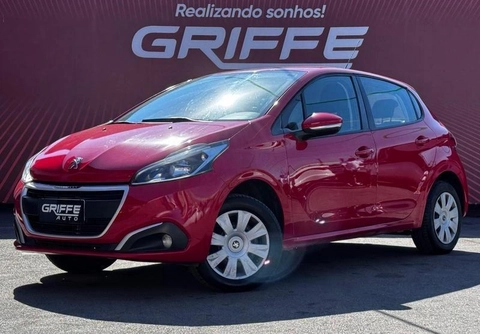 Peugeot 208 2017 Vermelho — foto 1 de 3