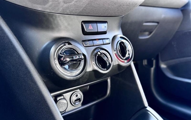 imagem-https://www.socarrao.com.br/sc-vehicle-images-prod/4165917/1790696208310-8426264_8_B_f5dc4cc2fb.jpeg
