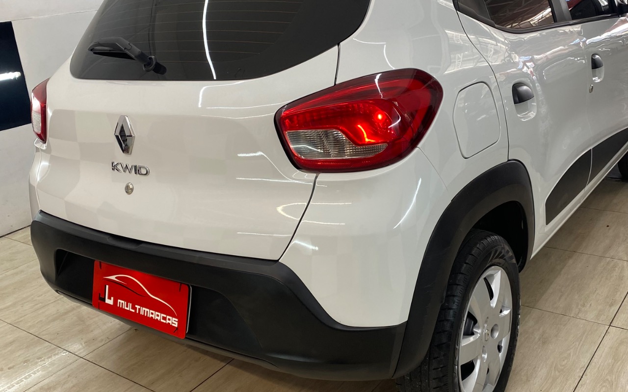 imagem-https://www.socarrao.com.br/sc-vehicle-images-prod/4165952/1790601796367-SU1HXzIxODAuanBlZw.jpeg