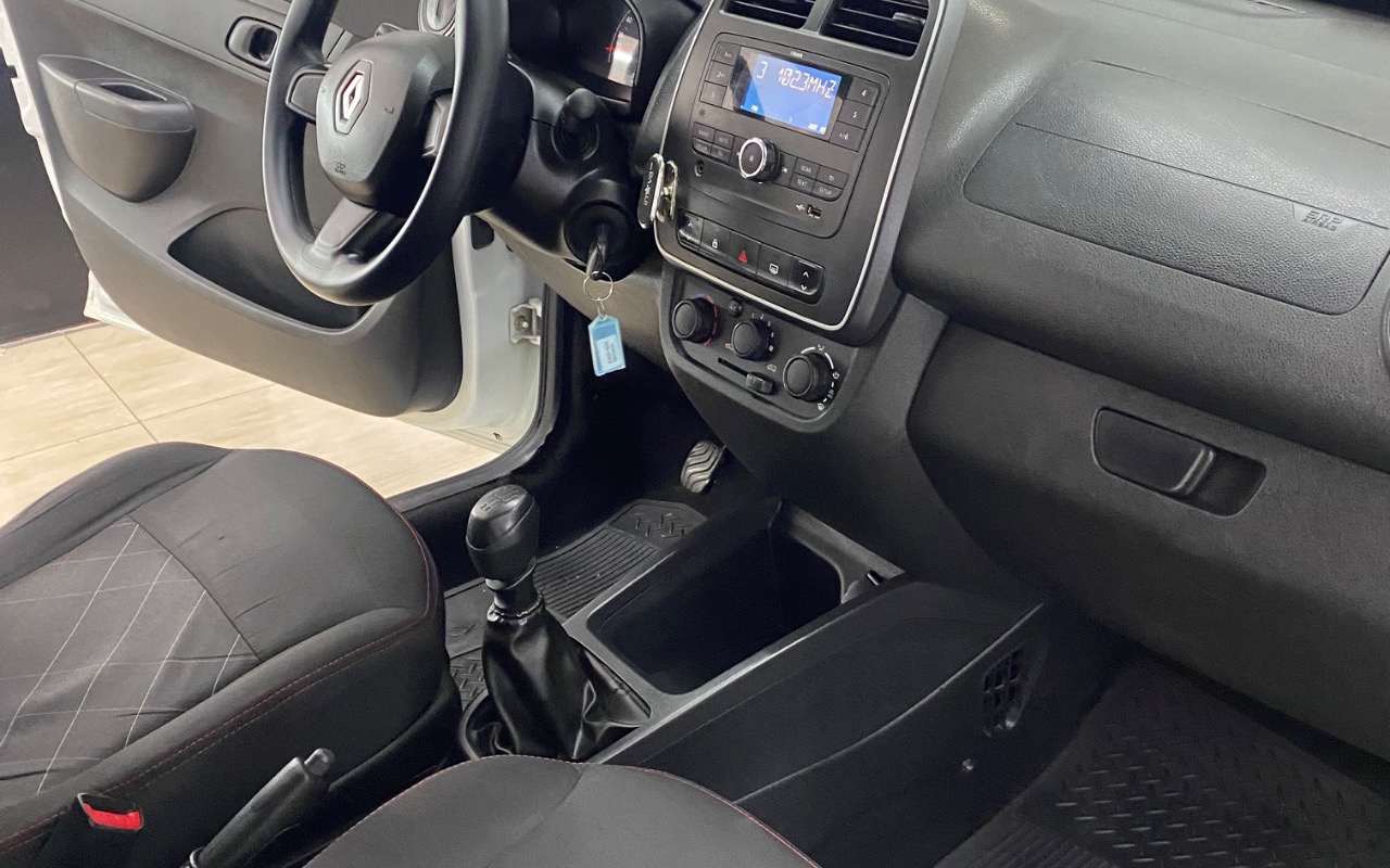 imagem-https://www.socarrao.com.br/sc-vehicle-images-prod/4165952/1790601796618-SU1HXzIxODcuanBlZw.jpeg